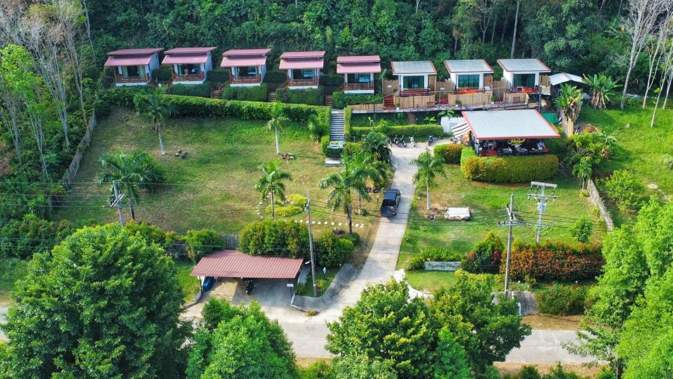 เรสติ้งเพลส เกาะยาวใหญ่ Hostel ภายนอก รูปภาพ