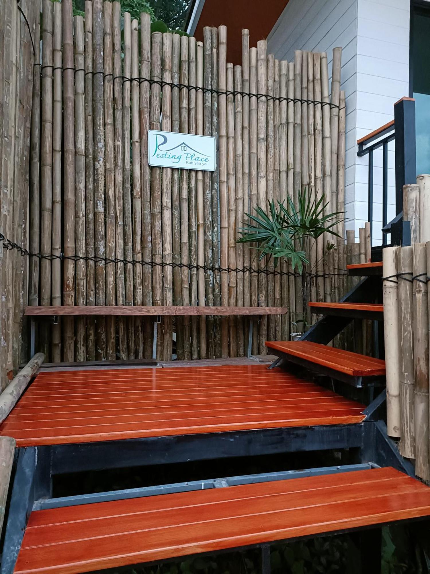 เรสติ้งเพลส เกาะยาวใหญ่ Hostel ภายนอก รูปภาพ