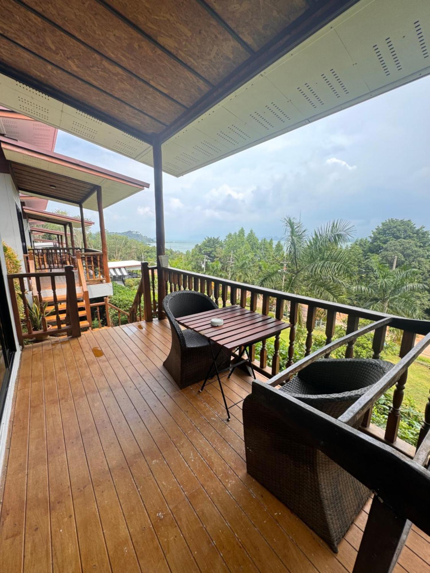 เรสติ้งเพลส เกาะยาวใหญ่ Hostel ภายนอก รูปภาพ