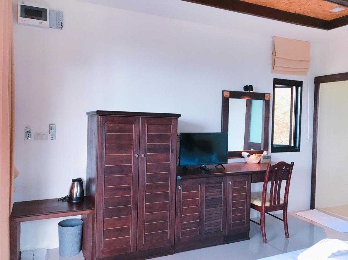เรสติ้งเพลส เกาะยาวใหญ่ Hostel ภายนอก รูปภาพ